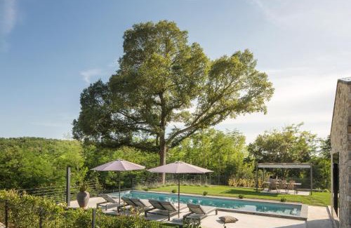 Karojba Villa | Villa Ulmus near Motovun for 6 people with heated pool & jacuzzi