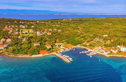 Muline Villa | Villa Vela Muline - 8 plus 2 guests - heated pool