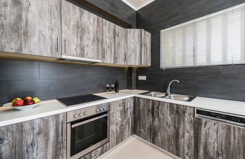 Gaitanion Villa | Villa Vigneto - Two Bedroom Villa, Sleeps 5