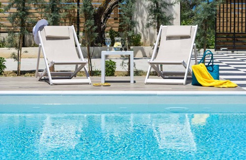 Gaitanion Villa | Villa Vigneto - Two Bedroom Villa, Sleeps 5