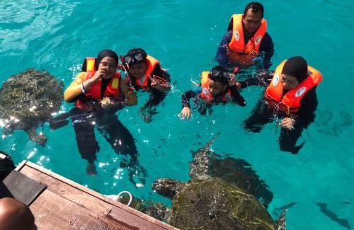 Kampung Merang Hotel | VILLA WANIE INN