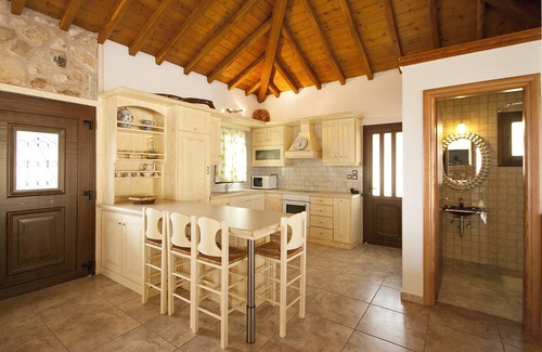 Skiathos Town Villa | Villa with Private Pool and Sea View