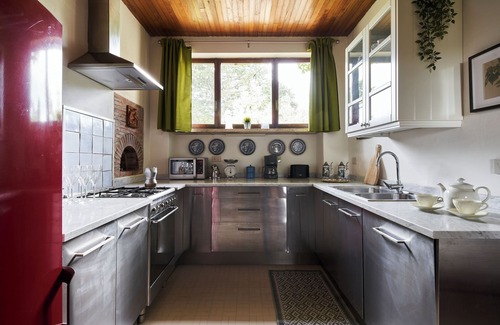 Pergine Valdarno Villa | Villa with pool, air conditioning, walking distance to town