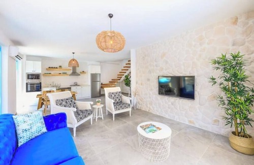 Patara Villa | Villa with a pool and a jacuzzi in bohemian style