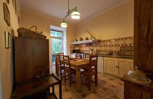 Vizzavone House | VILLA with character. early 1900s family home. quiet and serene.