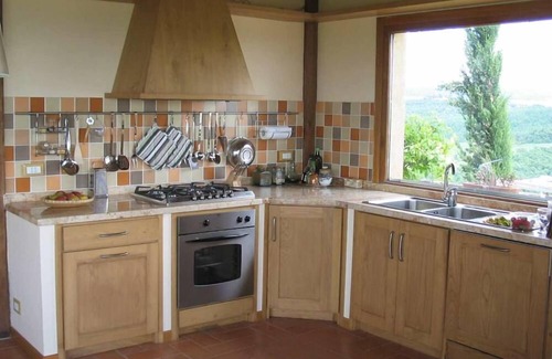 Il Poggio Villa | Villa with extraordinary view on the border between Tuscany and Umbria.