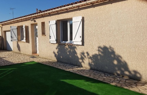 Marsillargues Villa | Villa with garden and private pool 15 minutes from the beaches