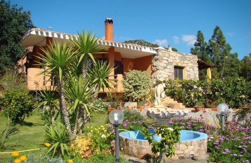 Solanas Villa | Villa with garden in SOLANAS - WIFI - Air conditioned - Relax ! βοΈ π π