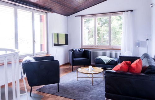 Vitznau Villa | Villa with hot-tub at Lake Lucerne directly at famous Rigi cog railway