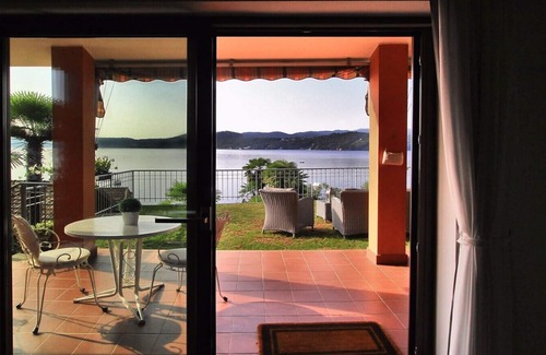 Orta San Giulio Villa | Villa with large garden and beautiful lake view FROM SATURDAY TO SATURDAY