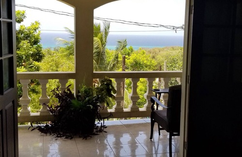 Silver Sands House | Villa with Ocean view located near Silver Sands. Includes three meals per day.
