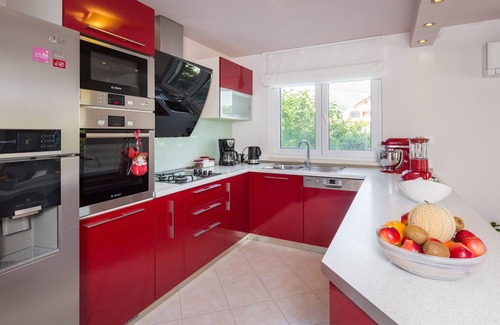 Kastel Stari Villa | Villa with pool and jacuzzi