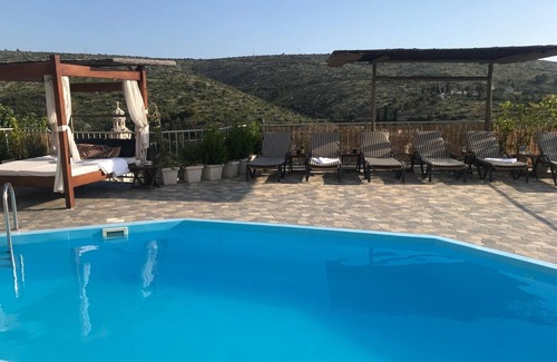 Lozisca Villa | Villa with Pool and Stunning Sea View