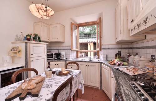 San Godenzo Villa | Villa with pool in chianti Rufina area (19 sleeps) with cooking class included