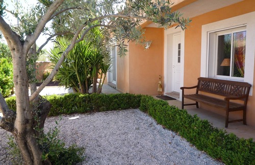 Beziers Villa | Villa with private pool 20 minutes from the nearest sea