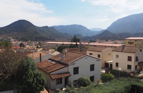 Quillan Villa | Villa with private pool and garden - Free Wifi. Walking distance to TOWN