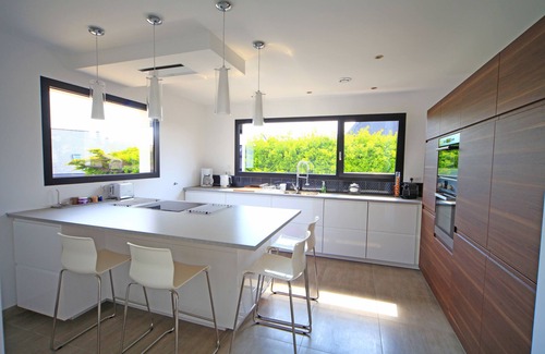 Plouescat Villa | Villa with spa and large indoor pool, sea view, 50 metres from the beach