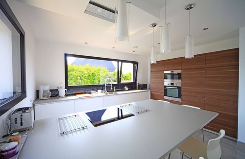 Plouescat Villa | Villa with spa and large indoor pool, sea view, 50 metres from the beach