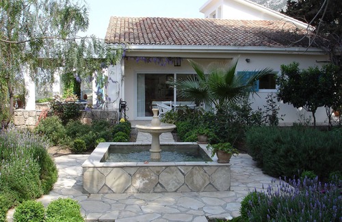Karaman Villa | Villa with wonderful garden and private pool in Karmi
