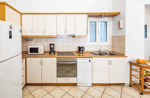 Agios Stefanos Villa | Villa Zeus - Within walking distance of the beach, amazing sea views & has WI-FI