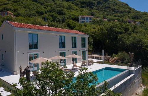 Prijevor Villa | Villa Zvis Sea View with Private Pool & Peaceful Stay