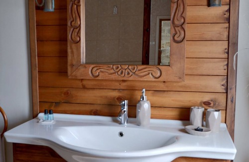 Zebbug Bed & Breakfast | Village Knights Accommodation