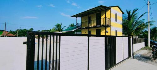 Kemaman Hotel | Village View Cottage Roomstay