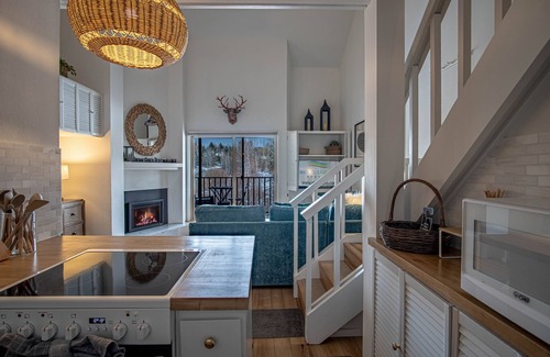 Highlands Condo | Village Way Condo in Elkhorn. With access to seasonal pools, hot tub, sauna, etc.