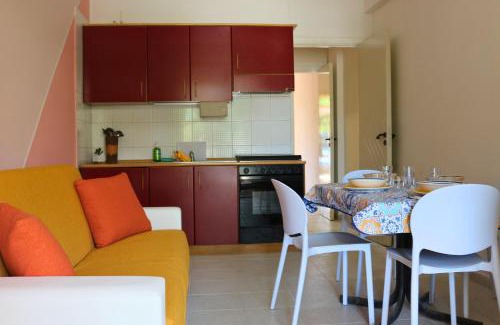 Tonnarella Apartment | Villaggio Portorosa - La casetta tra le palme 14