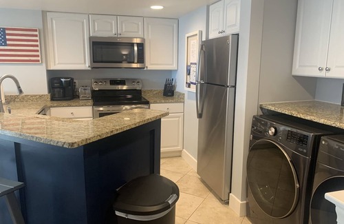 Palmetto Dunes Condo | VILLAMARE 1104-DISCOUNTED FALL 2025-NEW POOLS-WEEKLY DISCOUNT-5 STAR REVIEWS