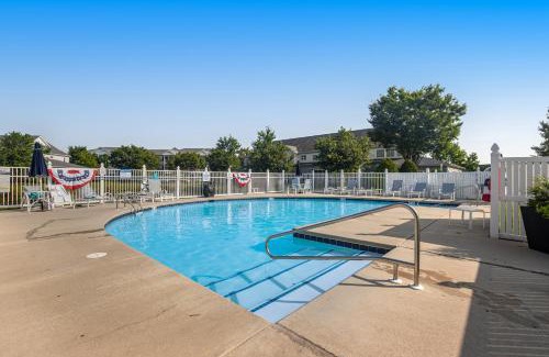 Rehoboth Beach Apartment | Villas at Bay Crossing - 34670 Villa Cir, Unit 2207