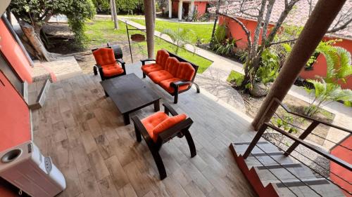 Coatepeque House | Villas Noelia