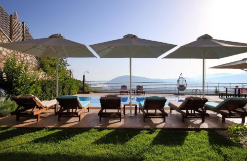 Apolpaina Villa | Villas On The Clouds