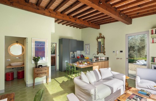 Le Cure House | Villino Arancio, Florence Panorama, small pool surrounded by olive trees