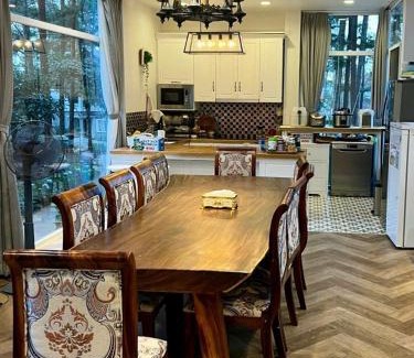 Da Lat Hotel | Violet Villa Đà Lạt