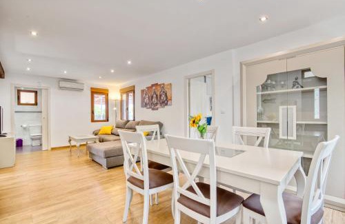 Macastre House | Violeta Grande
