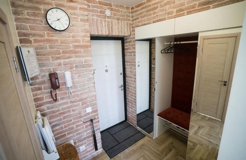 Frunzensky District Apartment | VIP Apart E.Polotskoy 5