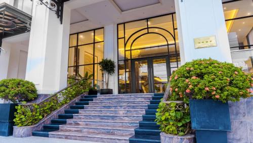 Central Mui Ne Beach Hotel | Vipol Mui Ne Hotel & Spa