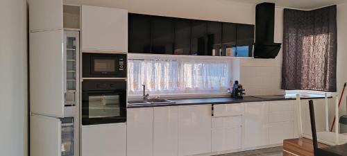 Balatonszarszo House | Virág Vendégház Balatonszárszó