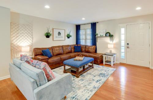 Wytheville House | Virginia Escape with Patio and Fire Pit, Near Hiking!