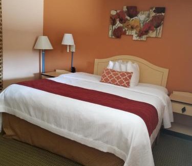 Sunset Hills Hotel | Virginia Inn