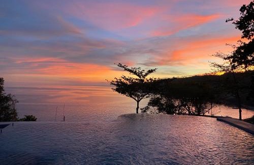 Tudela Hotel | Virly’z Top View Resort