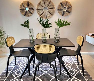 Pasay Apartment | Vissers Crib at Azure Urban Resort Residences