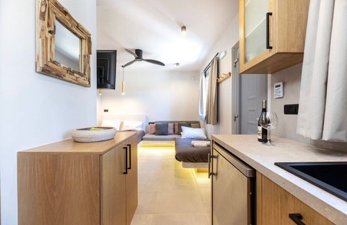 Kardamena House | Vista Mare | 100 Meters to Beach with BBQ