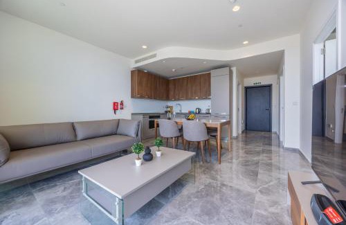 Paceville Apartment | Vista Suites in Apartment in Mercury Towers