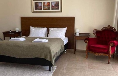 Almamellek House | Vitál Guesthouse