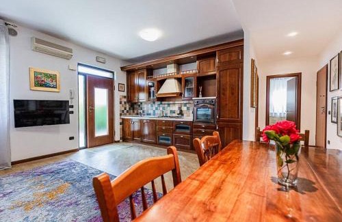 Povegliano Veronese Apartment | *Vivere in arte* NEAR theAIRPORT