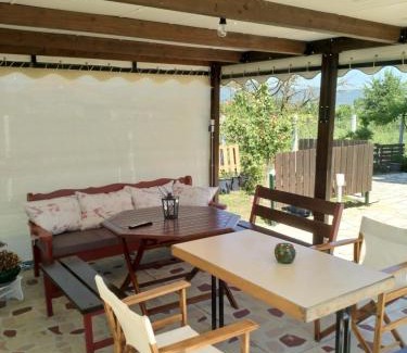 Preveza House | Vivian Philoxenia