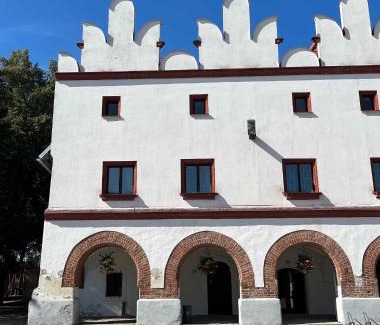 Nove Mesto nad Metuji House | Vlaštovčí dům