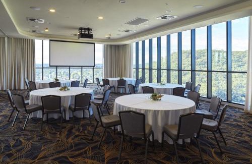 Gosford Hotel | voco Gosford by IHG